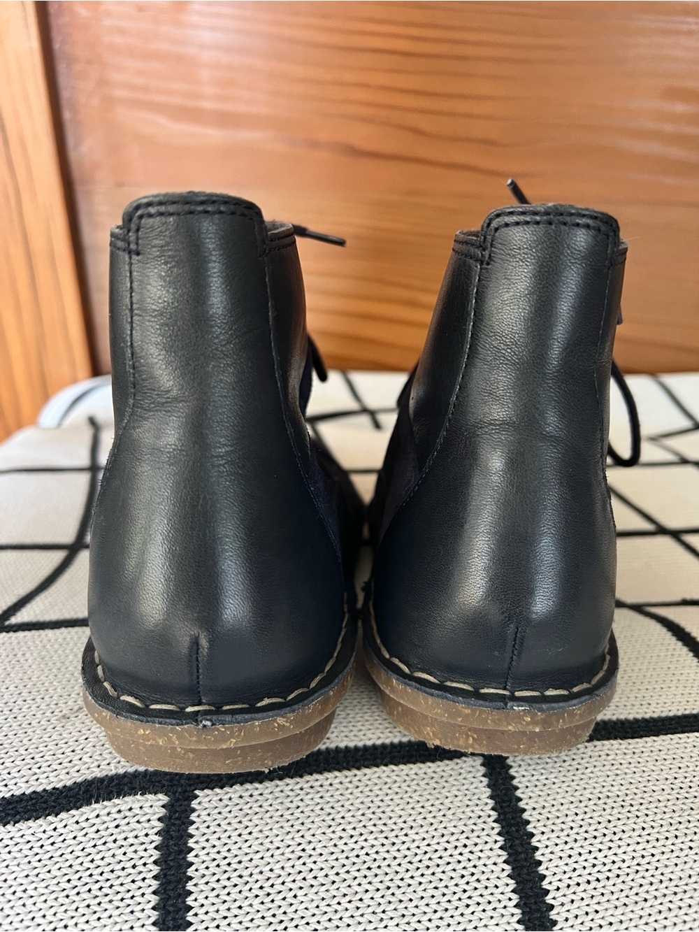Clarks Tamitha Key Blue Suede Lace-up Ankle Boots Women's size 9/EU 40 - Picture 4 of 5